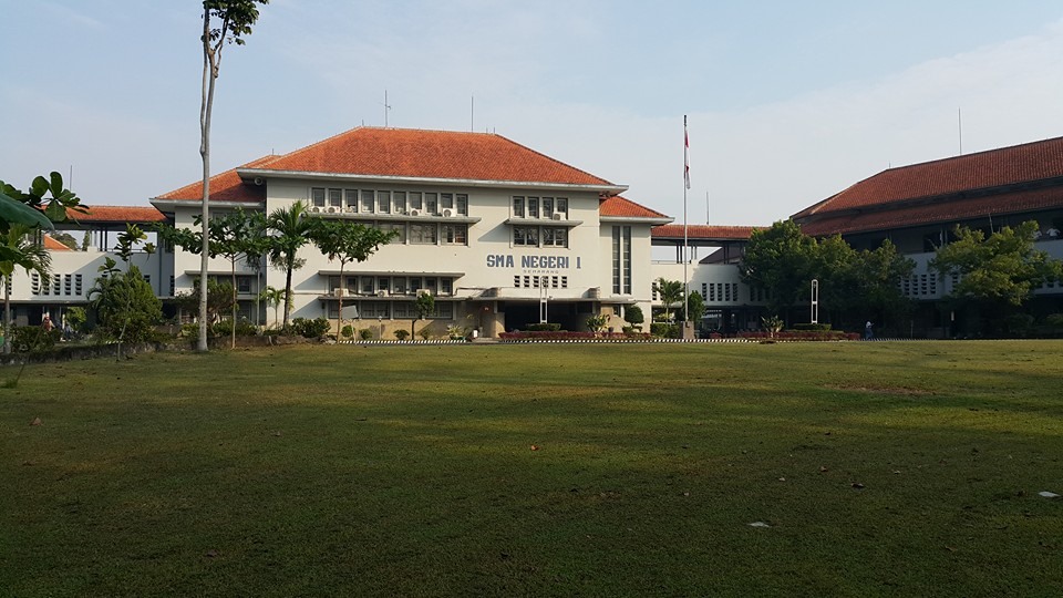 SMA Negeri 1 Semarang: Menelusuri Sejarah dan Prestasi Sekolah Tertua di Indonesia